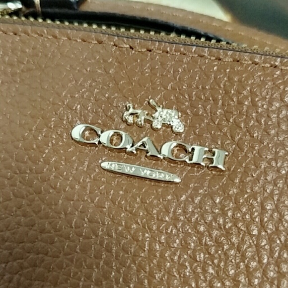 Coach Medium Pebble Leather Wristlets w/ Shearling - Picture 6 of 7